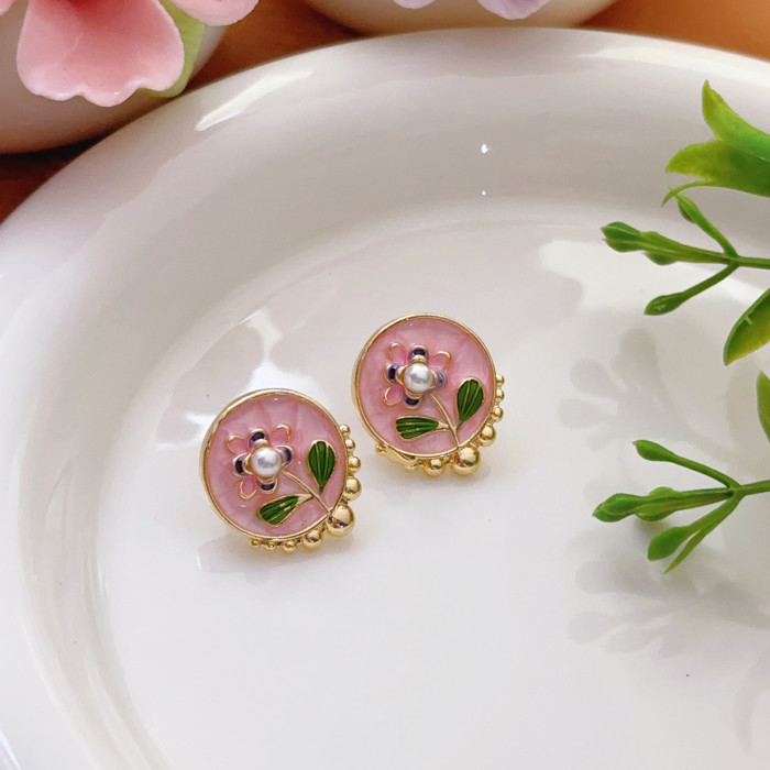 Zhuji Pearl Earrings French Style Brightening Elegant Vintage Stud Earrings Daily Commute Light Luxury High-end Feel...