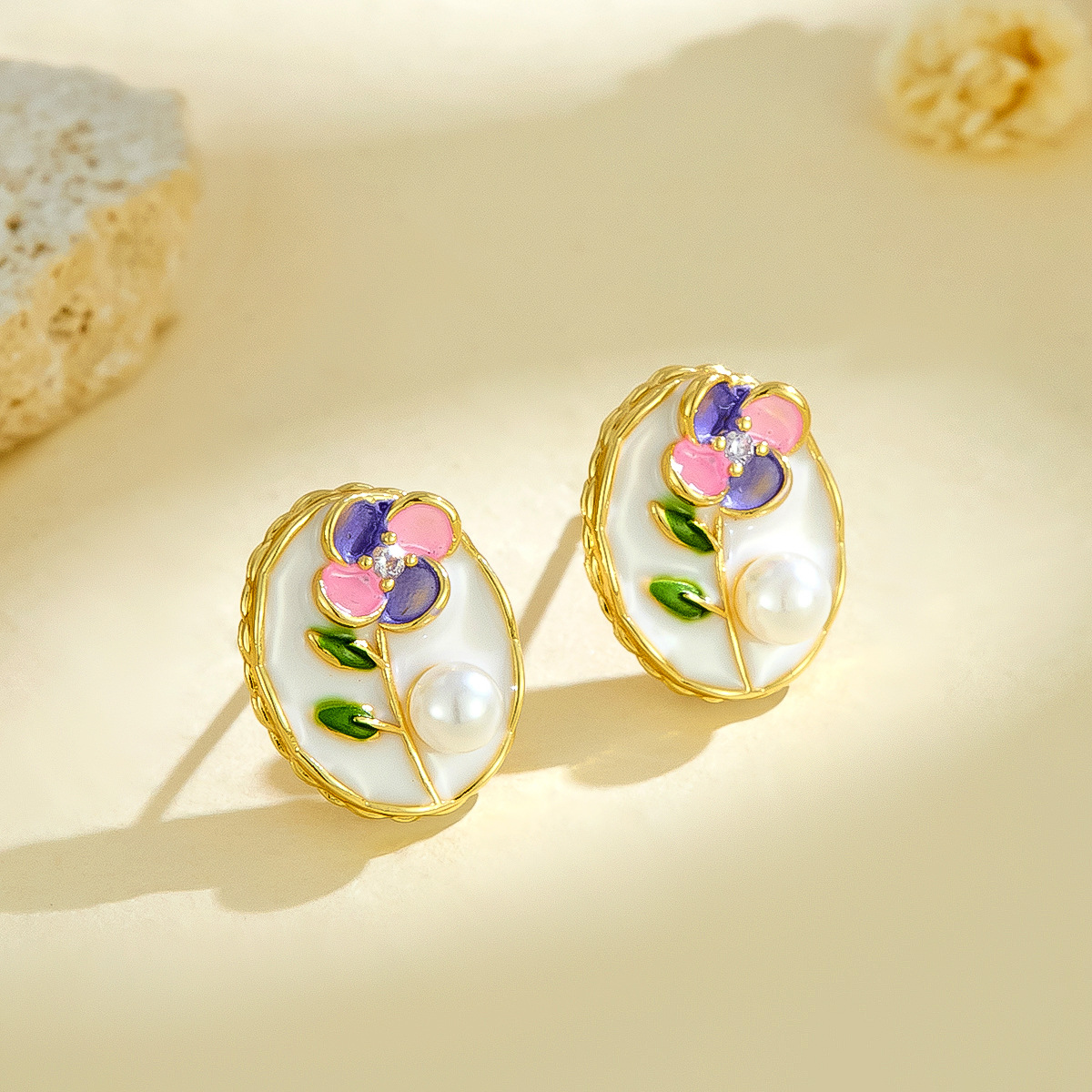 Vintage Oil Painting Flower Pearl Earrings Hot-Selling Elegant Evening Romantic Enamel Studs Fresh Versatile Earrings