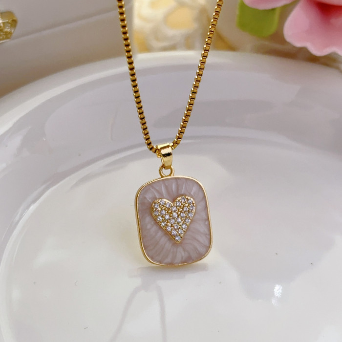 White Shell Titanium Steel Light Luxury Eye Full Diamond Micro Inlay Design Internet Celebrity Temperament Shining Necklace Simple Pendant New Model Manufacturer