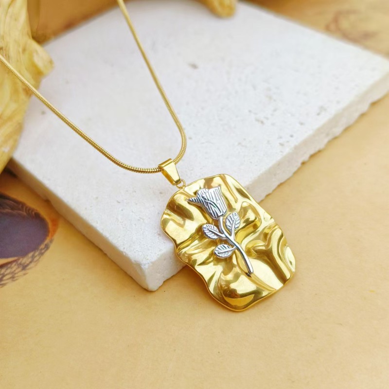 Cross-border New Women's Titanium Steel Necklace Wrinkled Earrings Textured Rose Stainless Steel Set High-end Non-fading Jewelry