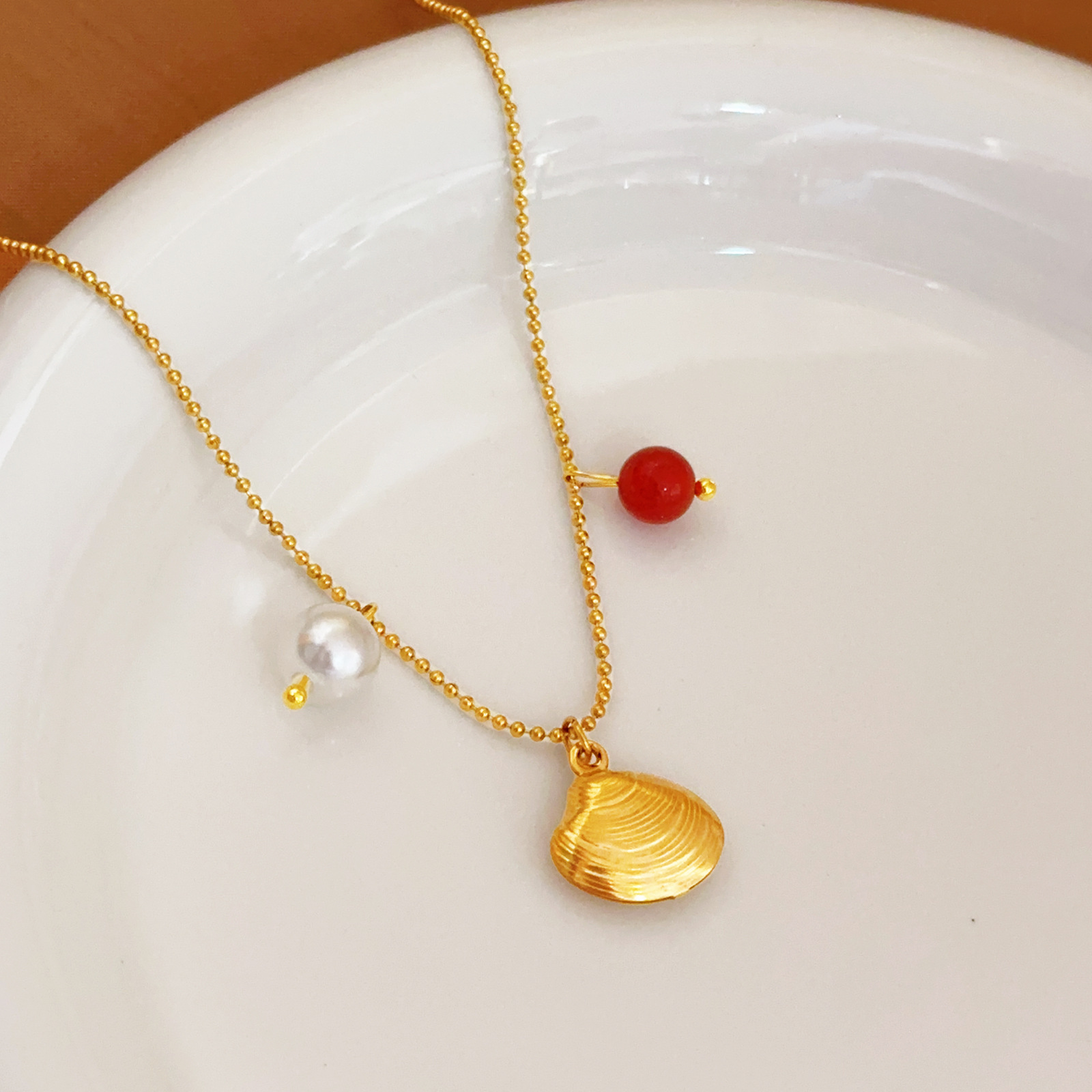 Amazon New Bohemian Style Pearl Necklace Starfish Pendant Choker for Women Fashion Commuting Design Jewelry