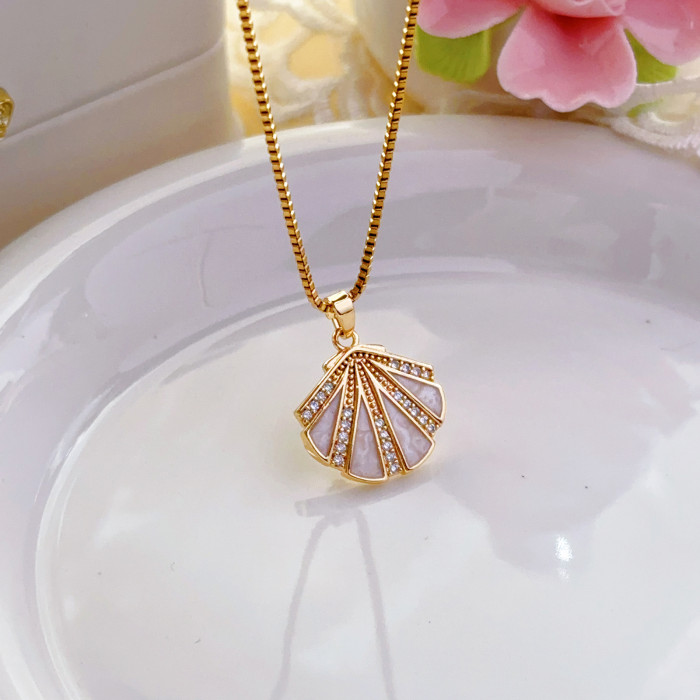 White Shell Titanium Steel Light Luxury Eye Full Diamond Micro Inlay Design Internet Celebrity Temperament Shining Necklace Simple Pendant New Model Manufacturer