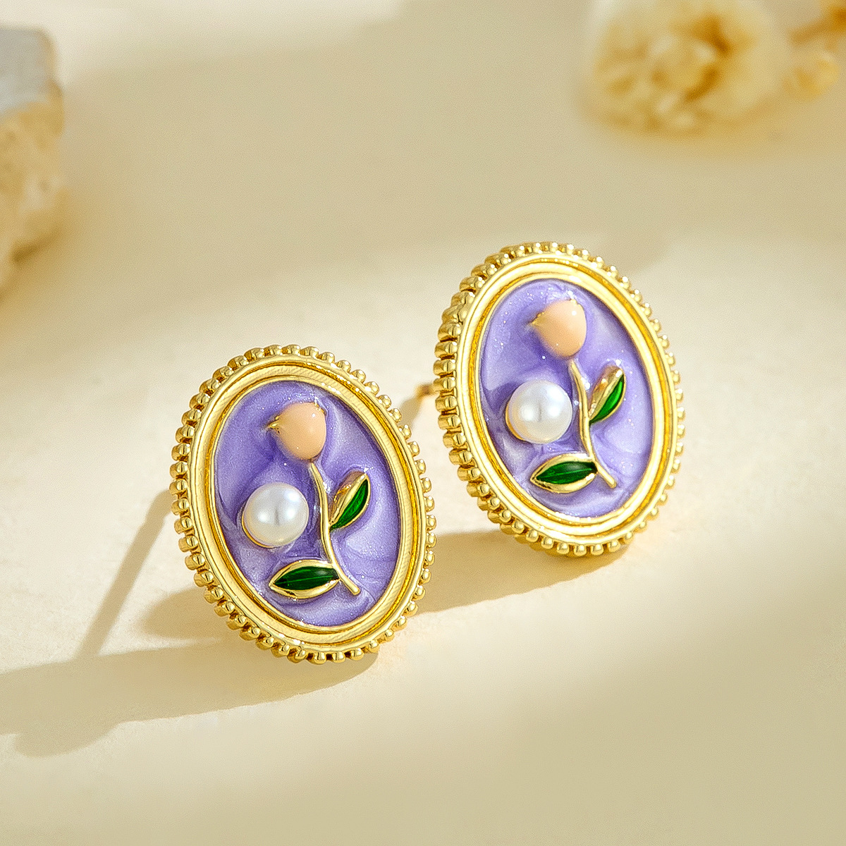New Chinese Style Niche Design Oil Painting Style Earrings Pearl Flower Painted Enamel Studs Elegant Sweet Earrings Wholesale