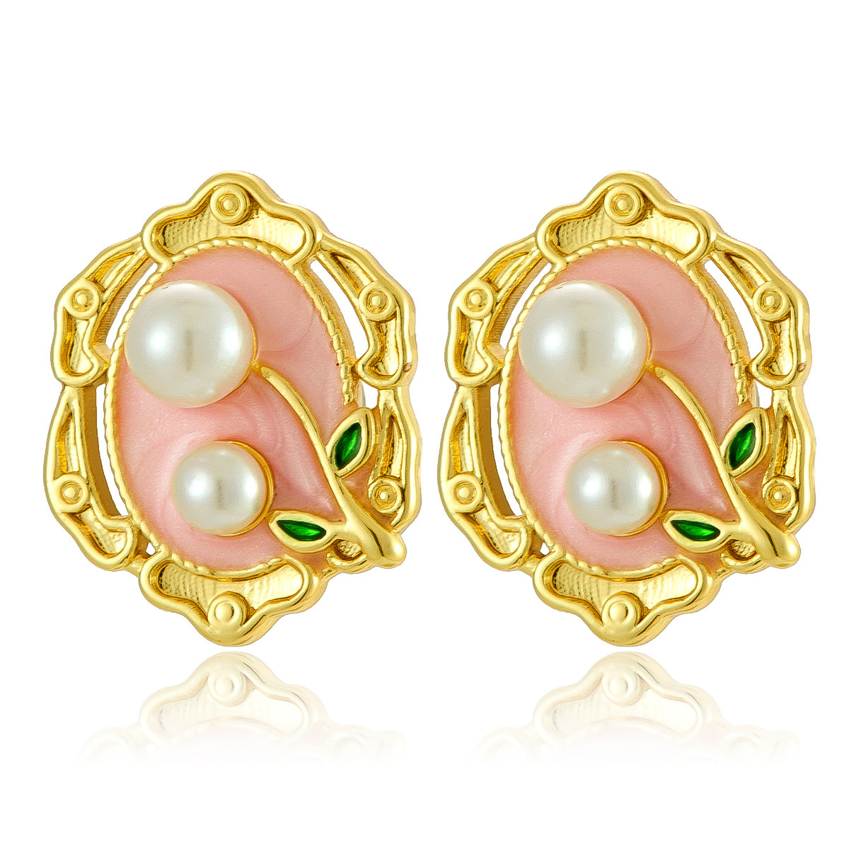 French Style Exquisite Painted Oil Painting Flower Earrings Light Luxury Vintage Earrings Niche Palace Style Fashion Earrings for Women