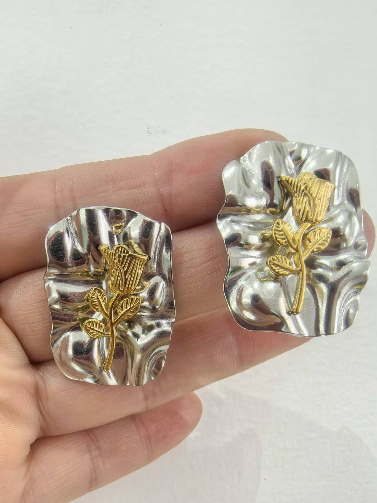 Cross-border New Women's Titanium Steel Necklace Wrinkled Earrings Textured Rose Stainless Steel Set High-end Non-fading Jewelry 9