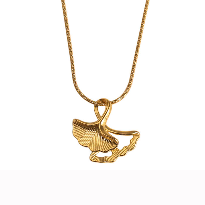 Ginkgo Leaf Small Apricot Fortune Titanium Steel Necklace for Women Three Lives Lucky Clavicle Chain Light Luxury Niche Design Sense Accessories Pendant