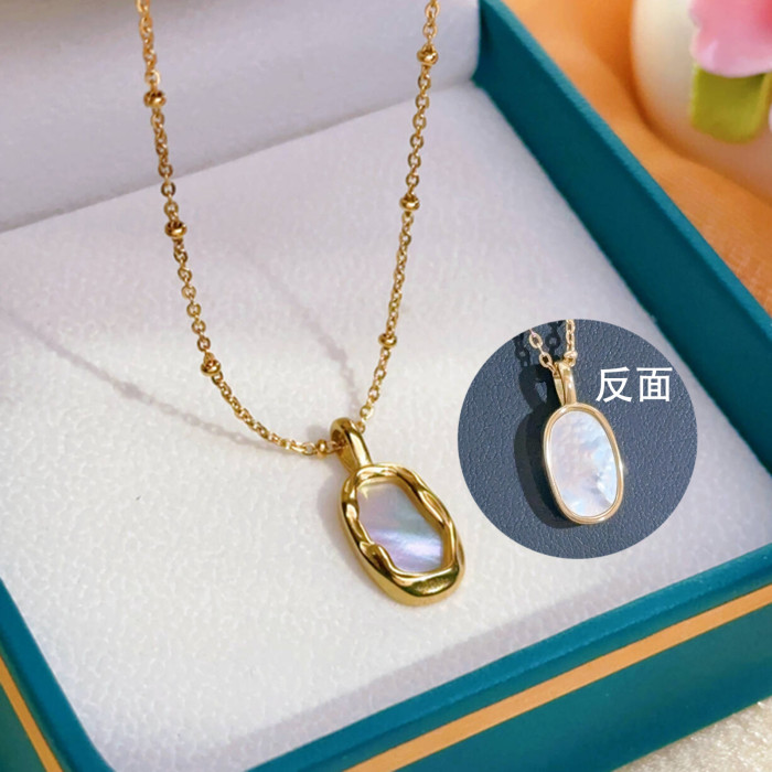 Simple Versatile Shell Pendant Titanium Steel Necklace for Women, Niche Design, High-End Luxury Clavicle Chain, Neck Chain Accessories