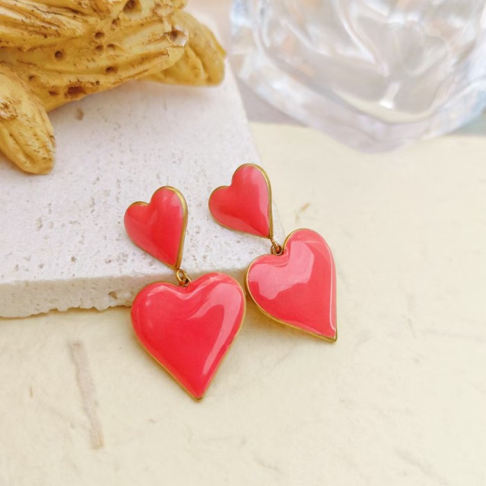 Women's Heart Oil Drop Earrings New Vintage Non-Fading Stud Earrings Fashion Stainless Steel Ear Bone Stud Jewelry