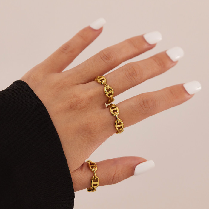 Personalized Ring for Women Stainless Steel Fashion Versatile Design Hollow Geometric Titanium Steel Ring