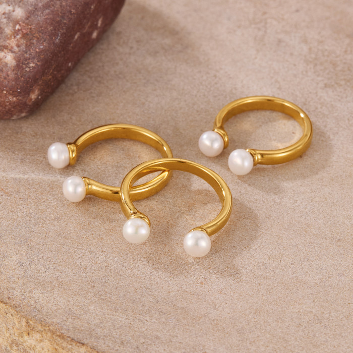 Vintage Ring for Women Stainless Steel Fashion High-end Titanium Steel Open Pearl Ring Wholesale