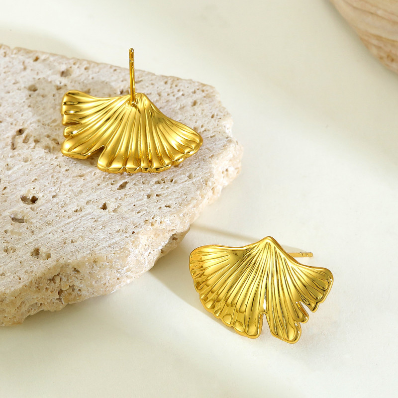 European and American INS Design Ginkgo Leaf Earrings for Women Maple Leaf Ear Jewelry Xiyin Cross-Border Leaf Stud Earrings for Women Wholesale
