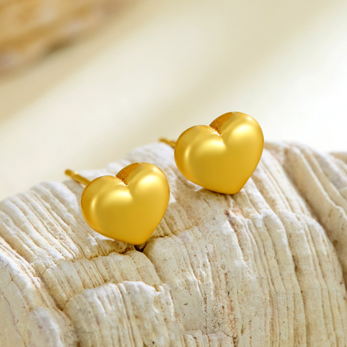 European and American Cross-Border Jewelry INS Heart Vintage Design Earrings Exaggerated Geometric Symmetrical Heart Fashion Earrings for Women