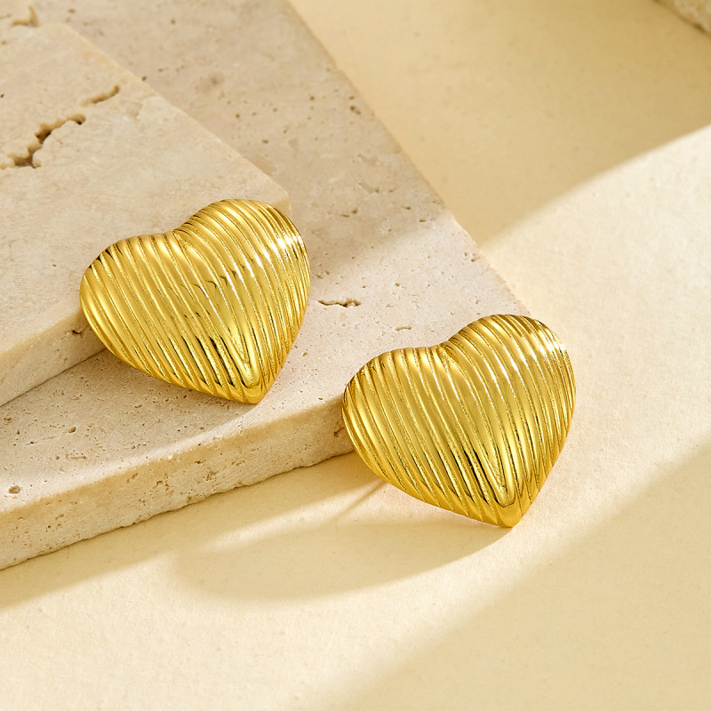 Cross-Border Hot Selling Striped Heart Earrings Stainless Steel Gold High-End Versatile Earrings Fashionable Elegant Light Luxury Ear Jewelry