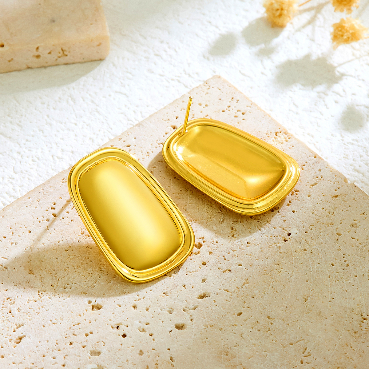 European and American Minimalist Style Rectangular Pendant Titanium Steel Earrings Studs 2025 New Trendy Elegant Niche Design Earrings