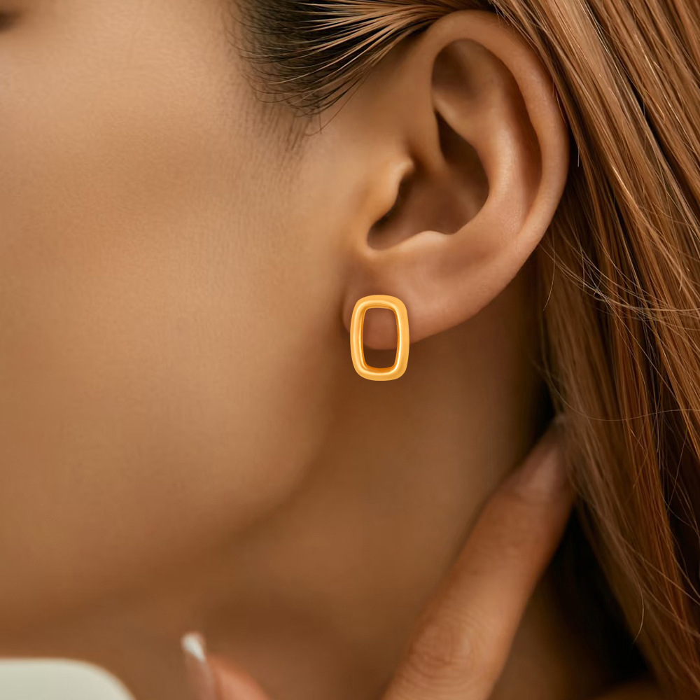 Square Hollow Earrings French Retro Niche Light Luxury Earrings New Summer Earrings Geometric High-end Earrings