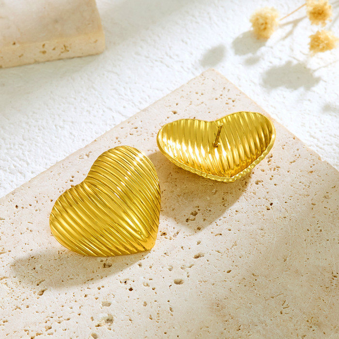 Cross-Border Hot Selling Striped Heart Earrings Stainless Steel Gold High-End Versatile Earrings Fashionable Elegant Light Luxury Ear Jewelry