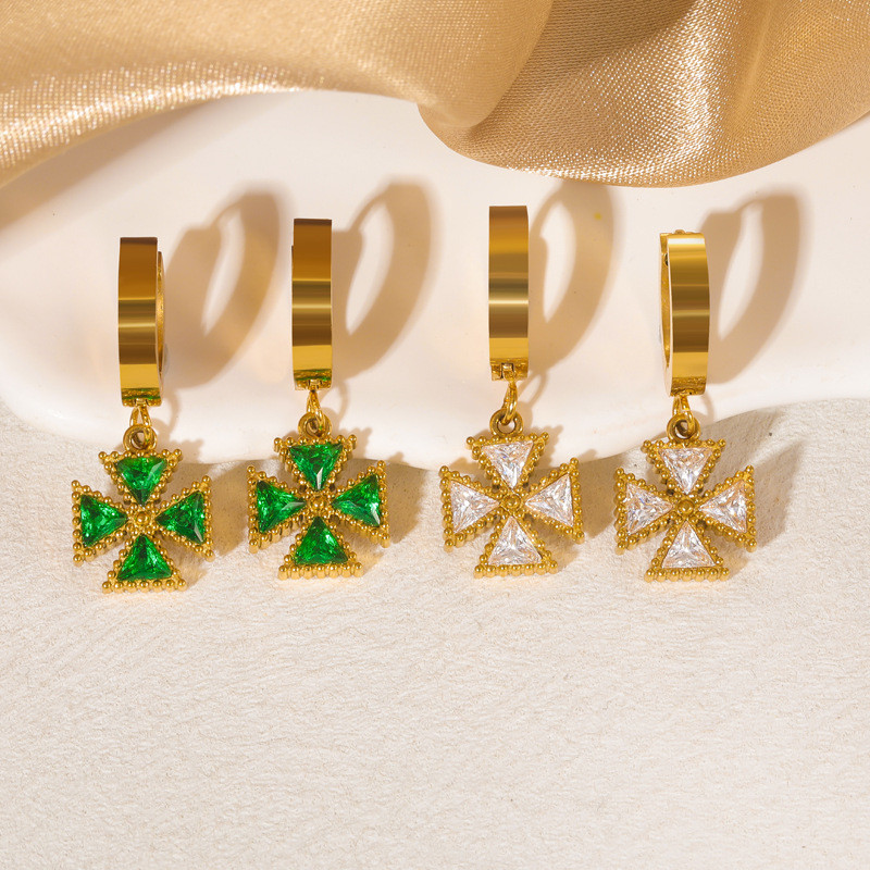 Four-leaf Clover Stainless Steel Earrings Green Zircon Earrings Gold-plated Earrings Titanium Steel High-end Sense Ear Hoops Fashion Earrings for Women