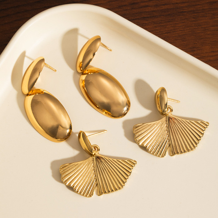 Titanium Steel Earrings Oval Stainless Steel Earrings Ginkgo Leaf Earrings Gold Plated Earrings Color-Retaining Earrings