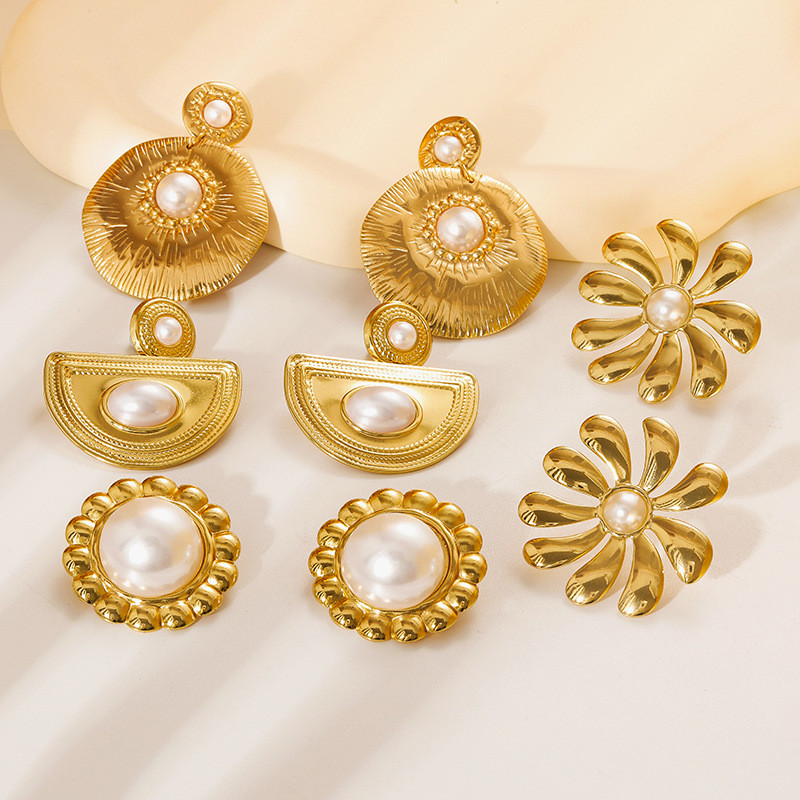 European and American Style Stainless Steel Earrings Pearl Light Luxury High-end Flower Round Geometric Drop Earrings Cross-border Titanium Steel Stud Earrings for Women