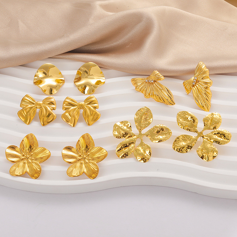 Stainless Steel Earrings Cross-Border European and American Exaggerated Earrings Flower Stud Earrings Gold-Plated Peach Leaf Bow Titanium Steel Earrings