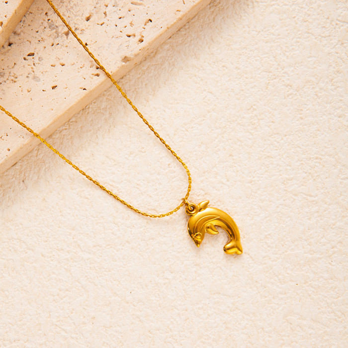 French Style Stainless Steel Heart Pendant Necklace Niche High-End Sense Choker Sun Bowknot K-Gold Plated Titanium Steel Necklace