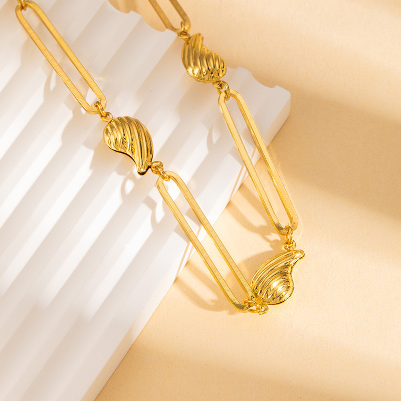 European and American Cross-Border Stainless Steel Necklace Non-Fading Gold-Plated Choker Niche Starfish Conch Shell Titanium Steel Collarbone Chain