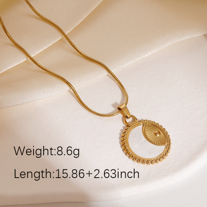 Star Moon Titanium Steel Necklace for Women Vintage Choker High-End Light Luxury Collarbone Chain Non-Fading Titanium...