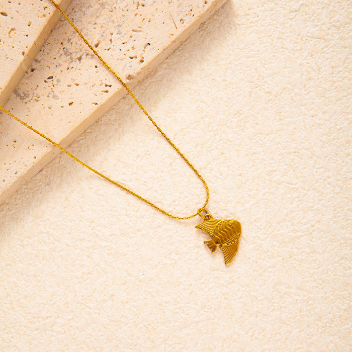 French Style Stainless Steel Heart Pendant Necklace Niche High-End Sense Choker Sun Bowknot K-Gold Plated Titanium Steel Necklace