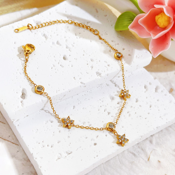Five-Pointed Star Bracelet European and American 18k Gold Color Non-Fading Titanium Steel Women's Simple Versatile Ins Personality Fashion Necklace Set