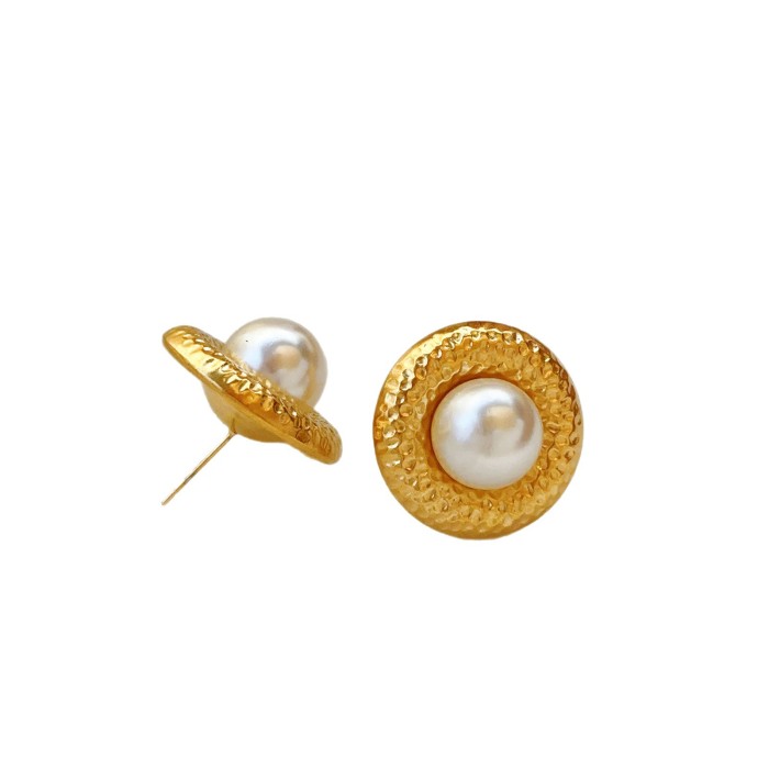 French INS Style Neutral Personality Straw Hat Design Inlaid Imitation Pearl Titanium Steel Necklace 18K Gold Plated Clavicle Chain