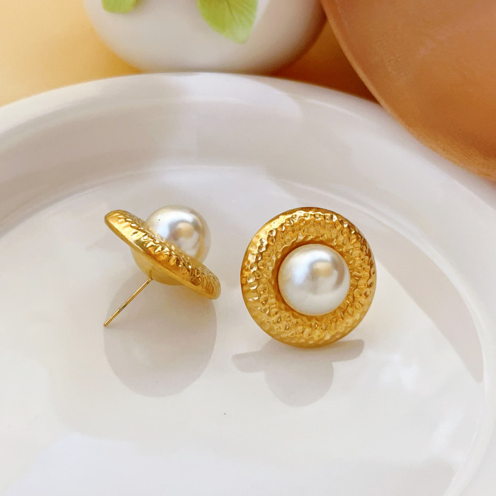 French INS Style Neutral Personality Straw Hat Design Inlaid Imitation Pearl Titanium Steel Necklace 18K Gold Plated Clavicle Chain
