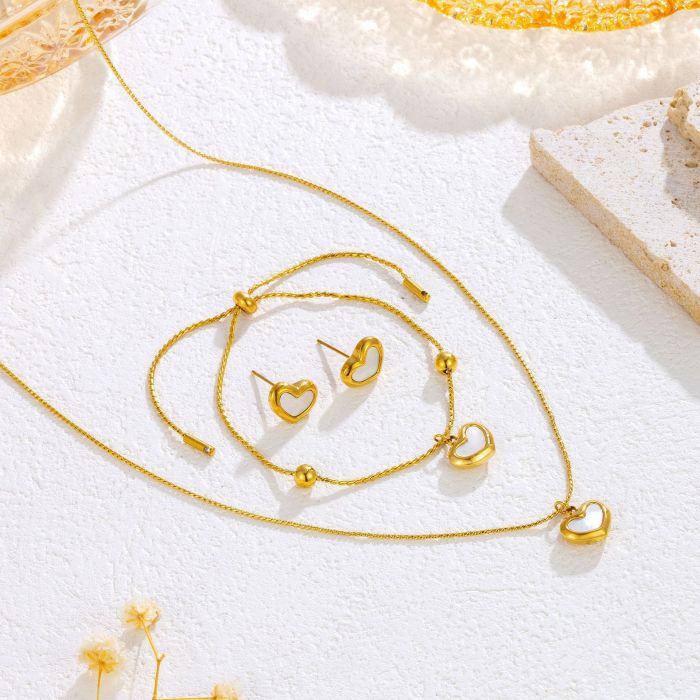 Stainless Steel Heart Necklace for Women Light Luxury Minority Gold Plated Necklace Collarbone Necklace Bracelet Earr...
