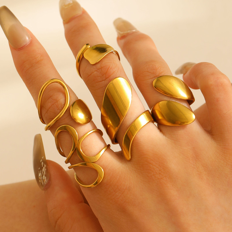 Titanium Steel Ring Geometric Ring European and American Versatile Jewelry Stainless Steel 18K Gold Plated Knuckle White Oil Drop Ring