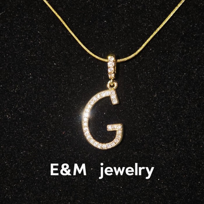 Temu Cross-Border Hot-Selling Full Diamond Stainless Steel High Color Retention 26 Letter Necklace Universal Chain