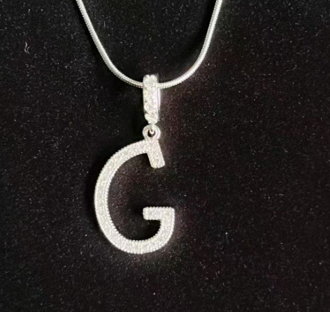 Temu Cross-Border Hot-Selling Full Diamond Stainless Steel High Color Retention 26 Letter Necklace Universal Chain