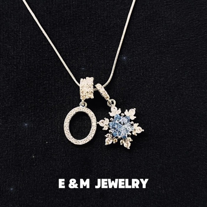 Cross-Border European and American 26 Letters Niche TikTok Ice and Snow Love Letter DIY Necklace Stainless Steel Chain Color Retention