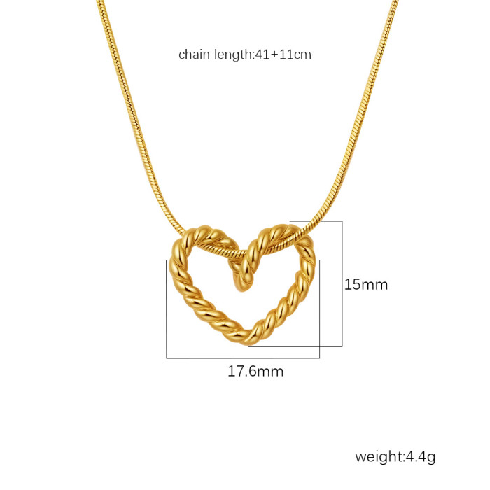 Titanium Steel Necklace for Women, Vintage Light Luxury Niche Design, New Simple Versatile High-End Clavicle Chain Ne...
