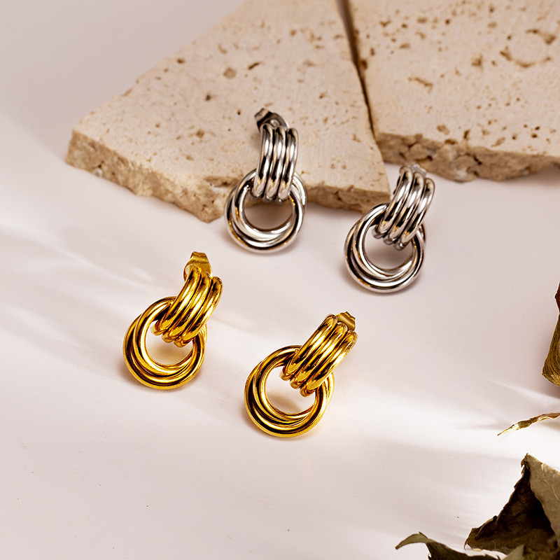 Cross-Border Fashion Stainless Steel Earrings for Women Gold Niche Light Luxury Fashion High-End Feel Earrings Wholesale Earring