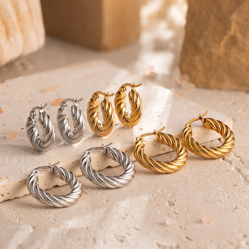 Cross-Border Direct Supply Stainless Steel Twisted Braided Earrings for Women, Light Luxury Round 18K Plated Hoop Earrings, Trendy Versatile Ear Jewelry