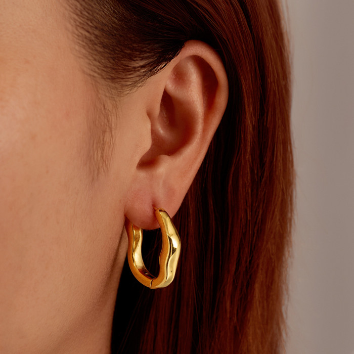 Cross-Border E-commerce Stainless Steel Earrings Vintage Hong Kong Style Simple Irregular Elegant Commuting Versatile Temperament Women's Ear Clips