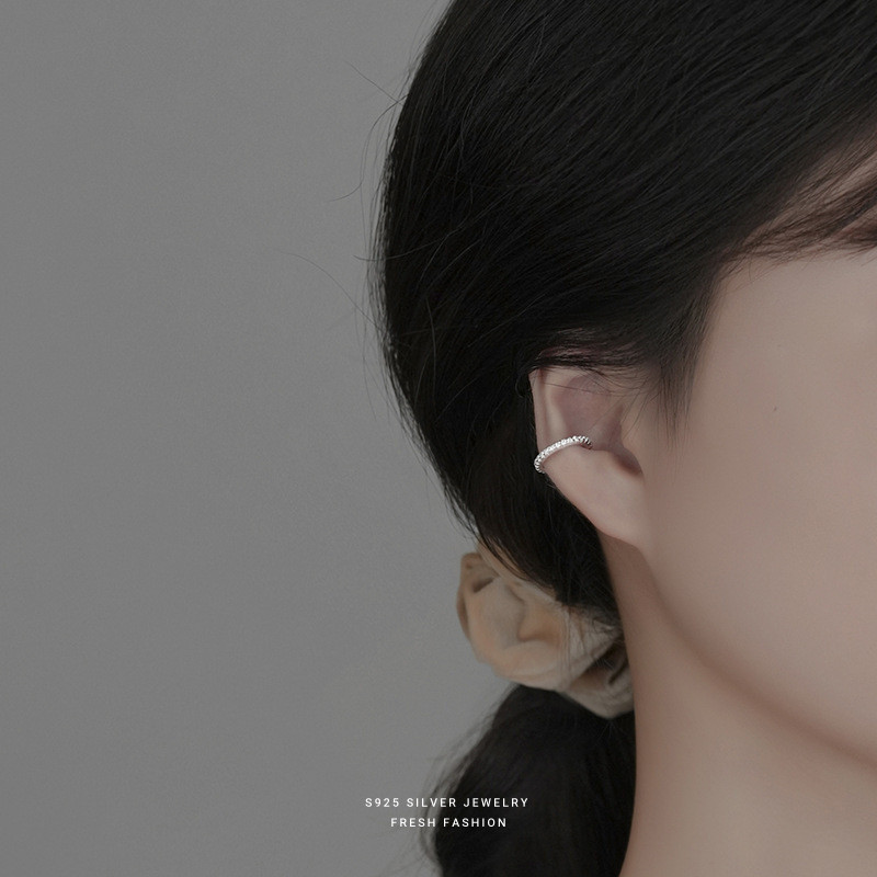 European and American Cross-Border Geometric Three-Color Ear Cuff for Women, Cc-Shaped with Rhinestones, Korean Style Non-Pierced Earrings, Ear Jewelry, Ear Hoops Wholesale