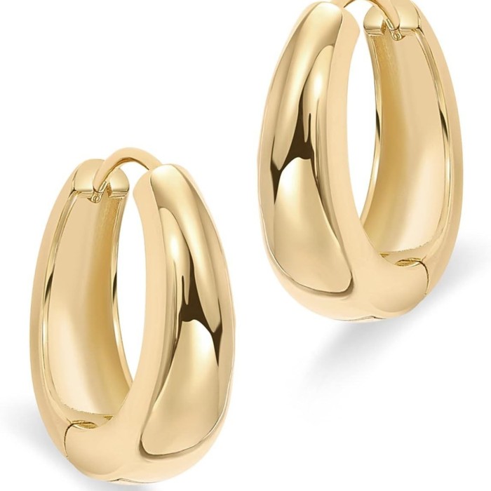 Overseas Hot-Selling Fashion Gold and Silver Small Earrings Thick and Lightweight Women's Fashion Elegant and Generou...