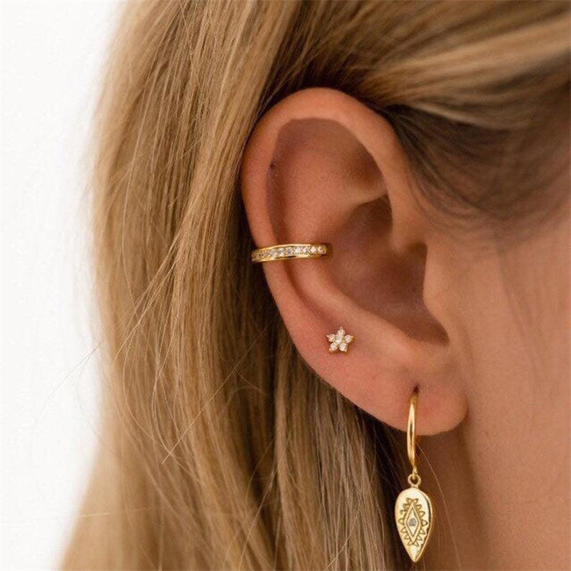 European and American Amazon Cross-Border Hot-Selling Simple Earrings Fashion Creative Style Fashion Starfish Pentagram Inlaid Diamond Earrings