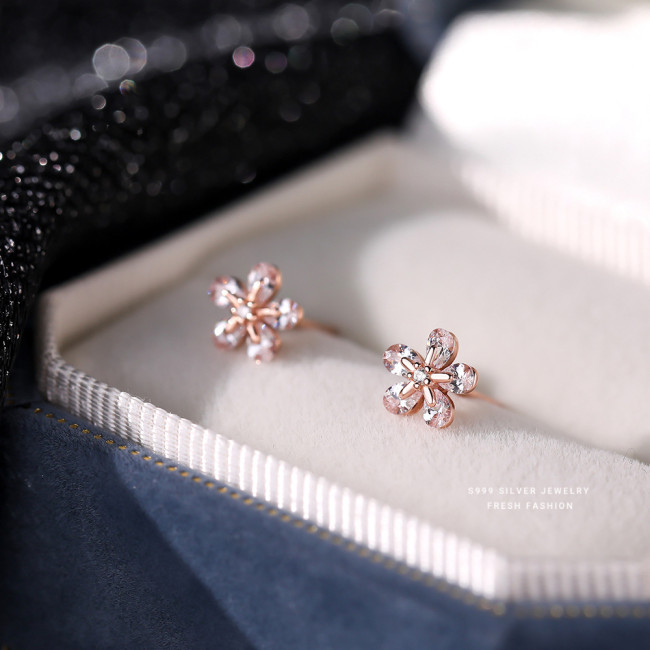 S999 Pure Silver Small Flower Zircon Earrings for Women Simple Cute Fresh Forest Style Sweet Temperament Wholesale