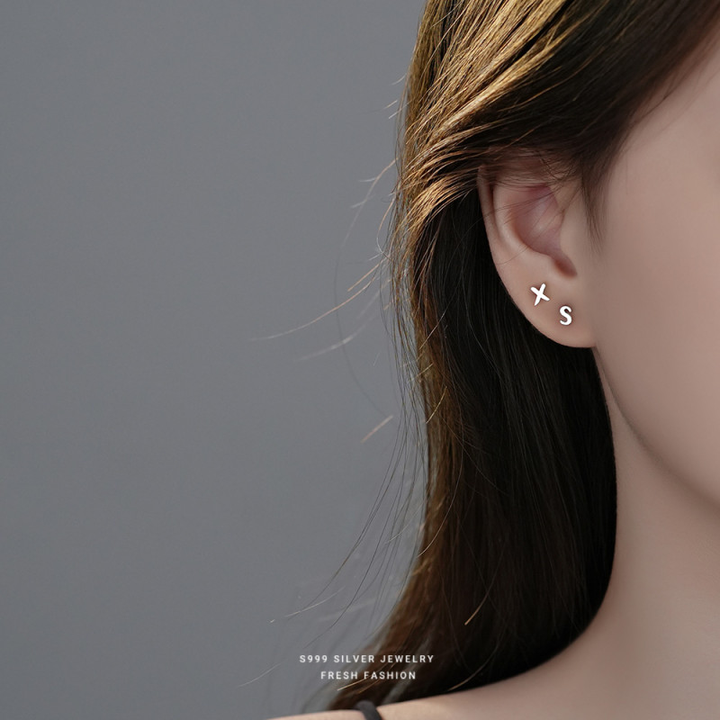 S999 Pure Silver Smooth Surface 26 Letter Stud Earrings INS Simple Personality Versatile Fashionable Elegant DIY Pure Silver Ear Bone Ear Jewelry