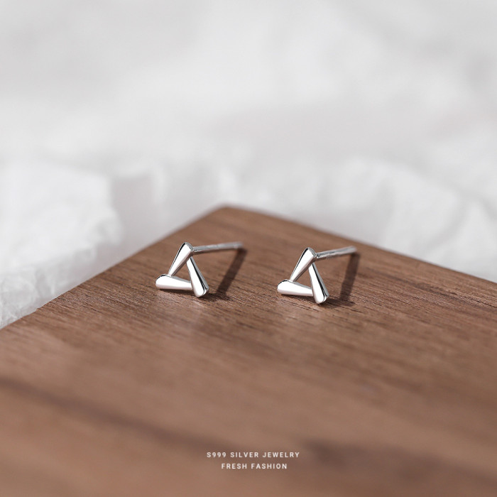 S999 Pure Silver Geometric Fashion Earrings for Women Simple Small Elegant Personality Design Ear-friendly Cute Ear Jewelry Can Be Shipped on Behalf