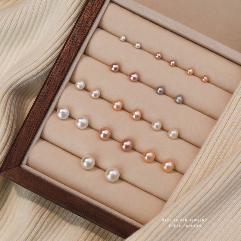 925 Natural Freshwater Small Pearl Earrings for Women Mini Simple Style High-end Earrings for Pierced Ears