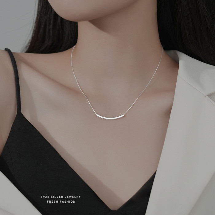 S925 Sterling Silver Necklace Simple Fashion Korean and Japanese Style Square Tube Chain Women's Cold Style Clavicle Chain Light Luxury Versatile