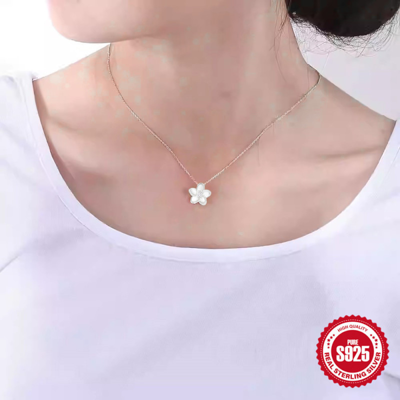 New 925 Sterling Silver Necklace Flower Inlaid Diamond Collarbone Chain Internet Celebrity Hot Sale Sweet Cute Small Flower Women Series Necklace