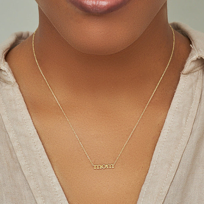 S925 Sterling Silver Mom Minimalist Smooth Letter Collarbone Chain Hot Selling INS Style Collarbone Necklace for Women